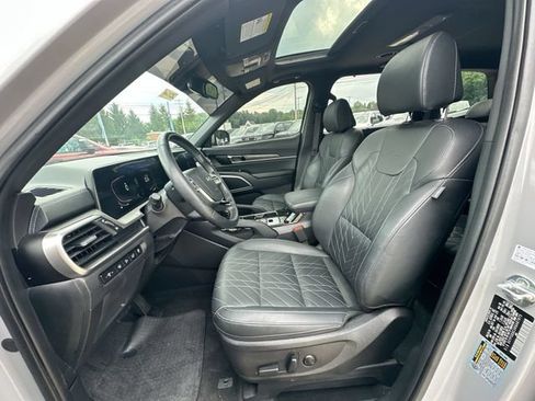 Used 2024 Kia Telluride EX X-Line AWD/4WD image 23