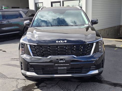 Used 2025 Kia Sorento EX image 2