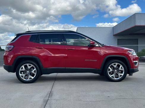 Used 2018 Jeep Compass Limited w/ Navigation Group image 2
