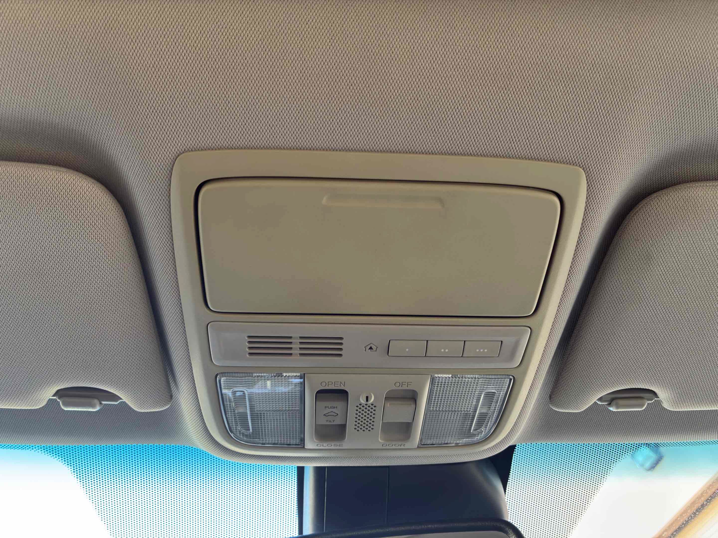 Used 2015 Honda Accord EX-L image 40