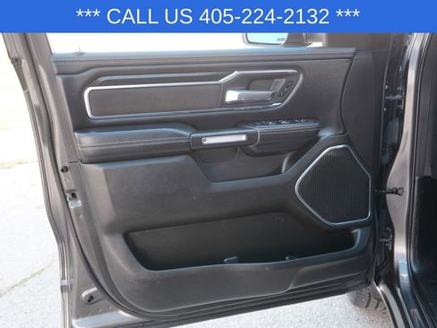 Used 2024 RAM 1500 Laramie AWD/4WD image 19