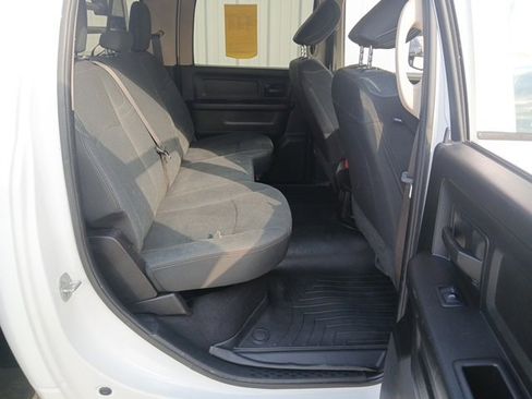 Used 2020 RAM 3500 Tradesman image 33