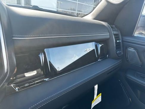 New 2026 RAM 1500 Limited w/ Body Color Bumper Group image 33