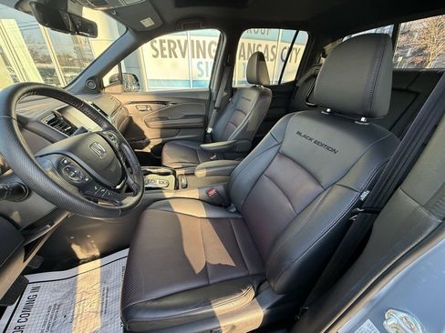 Used 2022 Honda Ridgeline Black Edition image 8
