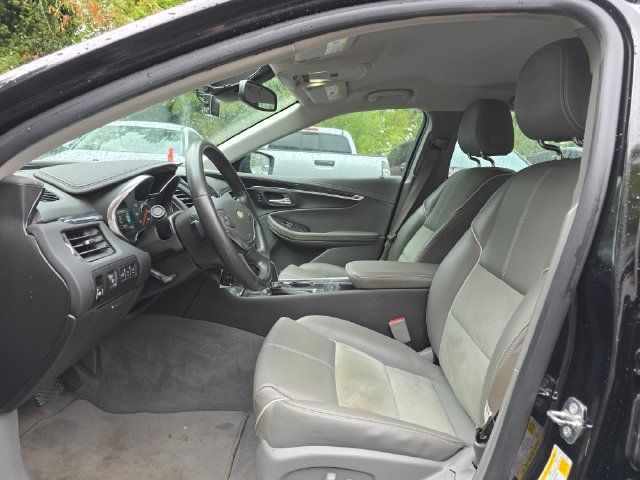 Used 2015 Chevrolet Impala LT w/ Convenience Package FWD image 21