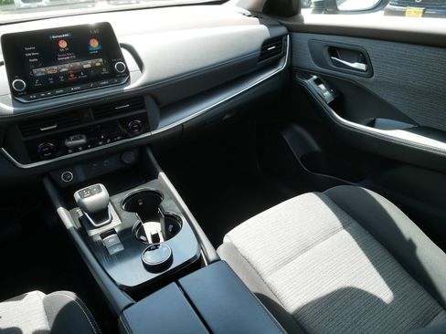 Certified 2023 Nissan Rogue SV AWD/4WD image 11