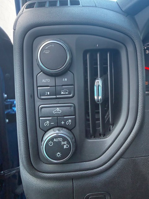 Used 2023 Chevrolet Silverado 1500 Custom AWD/4WD image 32