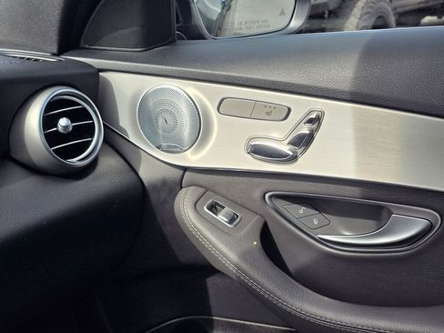 Used 2019 Mercedes-Benz C 300 4MATIC Sedan image 39