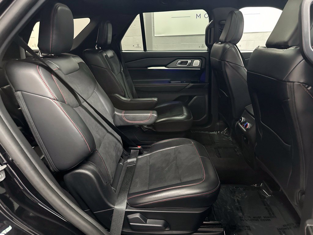 Used 2025 Ford Explorer ST w/ Sun And Sound Package AWD/4WD image 20