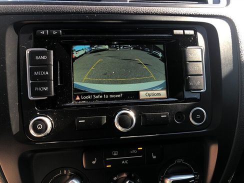 Used 2014 Volkswagen Jetta TDI FWD image 14