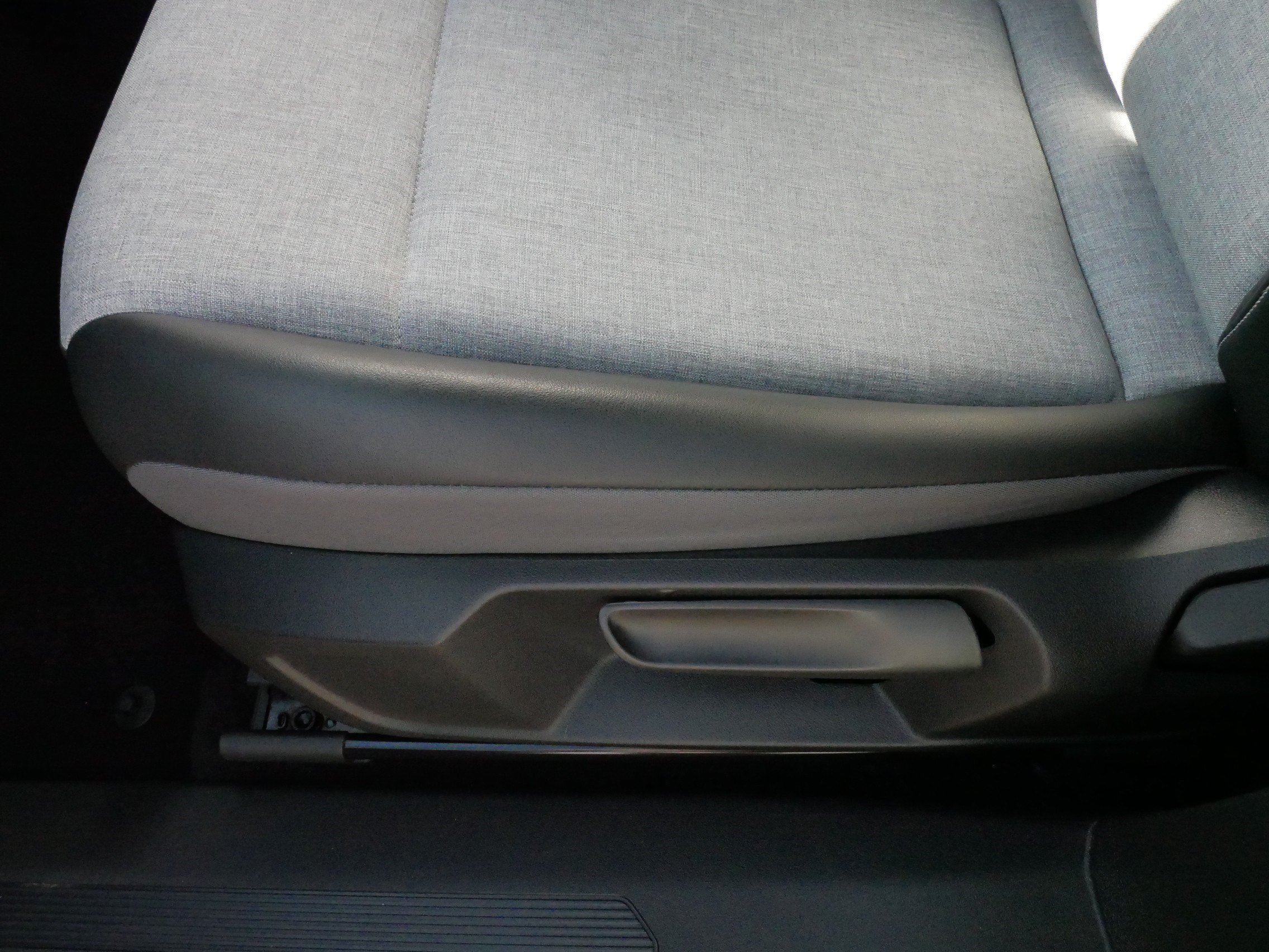 Certified 2023 Volkswagen ID.4 Pro AWD/4WD image 20