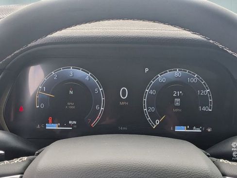 New 2026 Jeep Grand Cherokee Limited AWD/4WD image 18