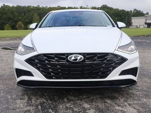 Used 2023 Hyundai Sonata SEL FWD image 3