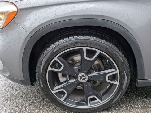 Used 2019 Mercedes-Benz GLA 250 image 11