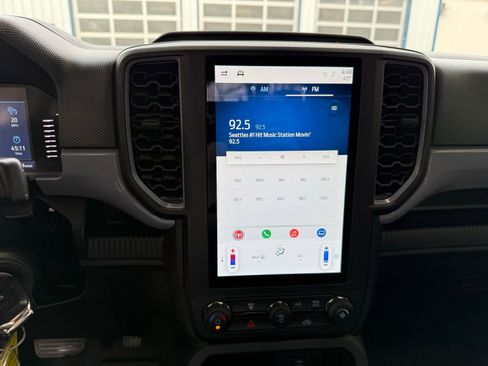 Used 2025 Ford Ranger XL w/ Trailer Tow Package image 16