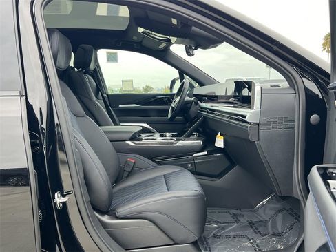 New 2026 Cadillac Escalade IQ Luxury 1 image 35