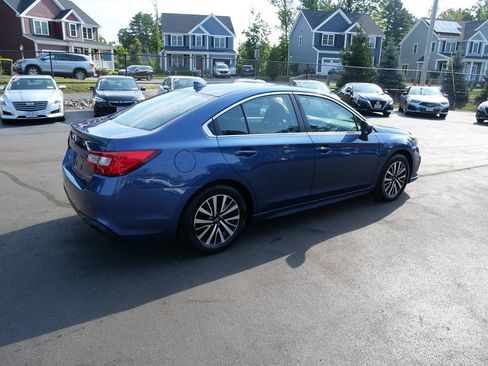Used 2019 Subaru Legacy 2.5i Premium AWD/4WD image 7