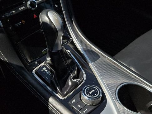 Used 2015 INFINITI Q50 Premium AWD/4WD image 22