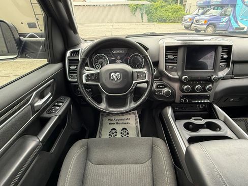 Used 2019 RAM 1500 Big Horn AWD/4WD image 13
