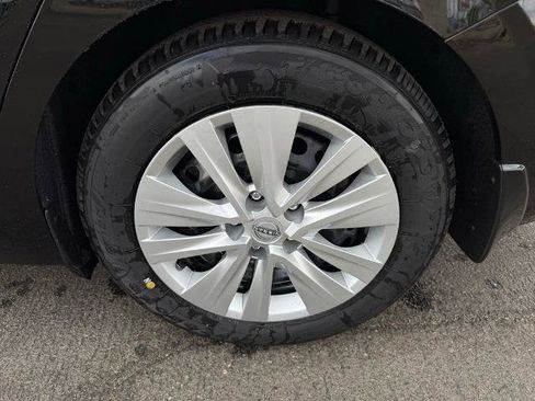 New 2025 Nissan Sentra S image 8