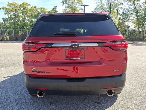 Used 2022 Chevrolet Traverse RS w/ LPO, Cargo Package image 9