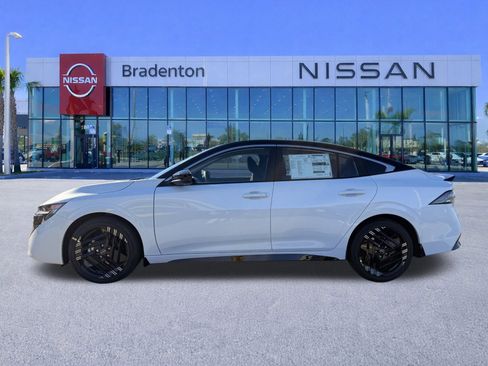 New 2026 Nissan Sentra SR w/ Floor Mat Package image 3