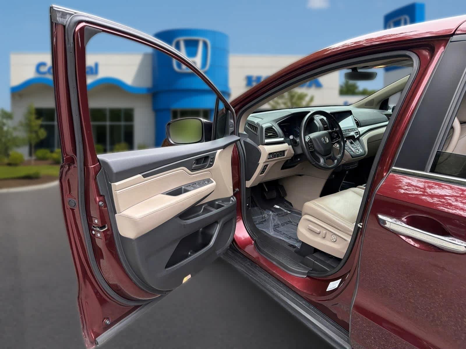 Used 2018 Honda Odyssey EX-L image 11