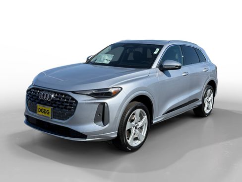 New 2026 Audi Q5 Premium Plus AWD/4WD image 1