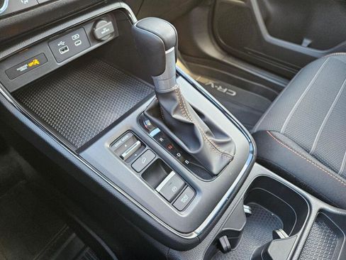 Used 2024 Honda CR-V Sport image 32