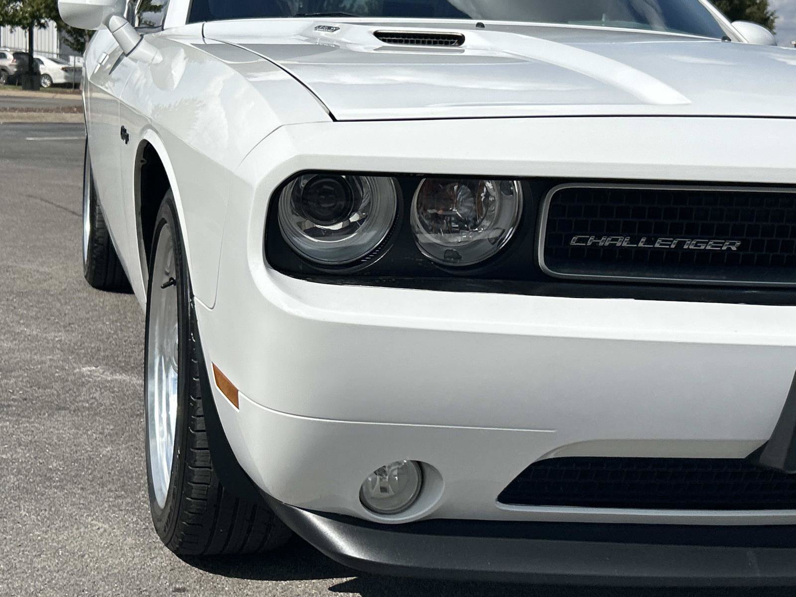 Used 2011 Dodge Challenger R/T RWD image 13
