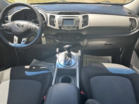 Used 2016 Kia Sportage LX w/ LX Popular Package FWD image 8