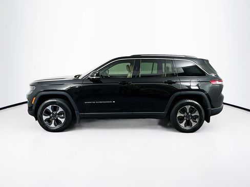 Used 2022 Jeep Grand Cherokee Limited 4xe w/ Luxury Tech Group II image 4