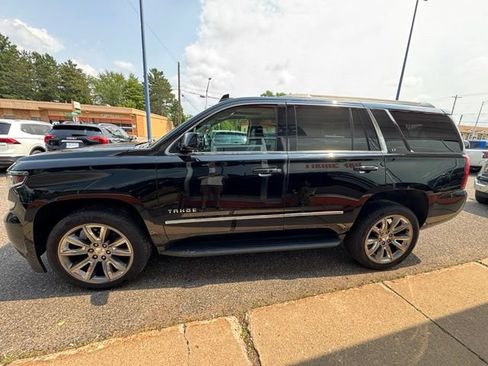 Used 2017 Chevrolet Tahoe LT AWD/4WD image 4