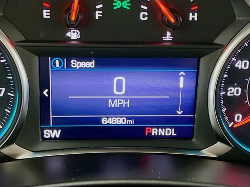 Used 2023 Chevrolet Equinox LS w/ LS Convenience Package image 12