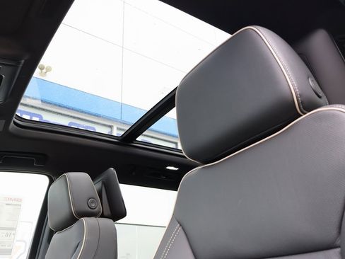 New 2026 GMC Yukon XL Elevation w/ Elevation Premium Package image 26