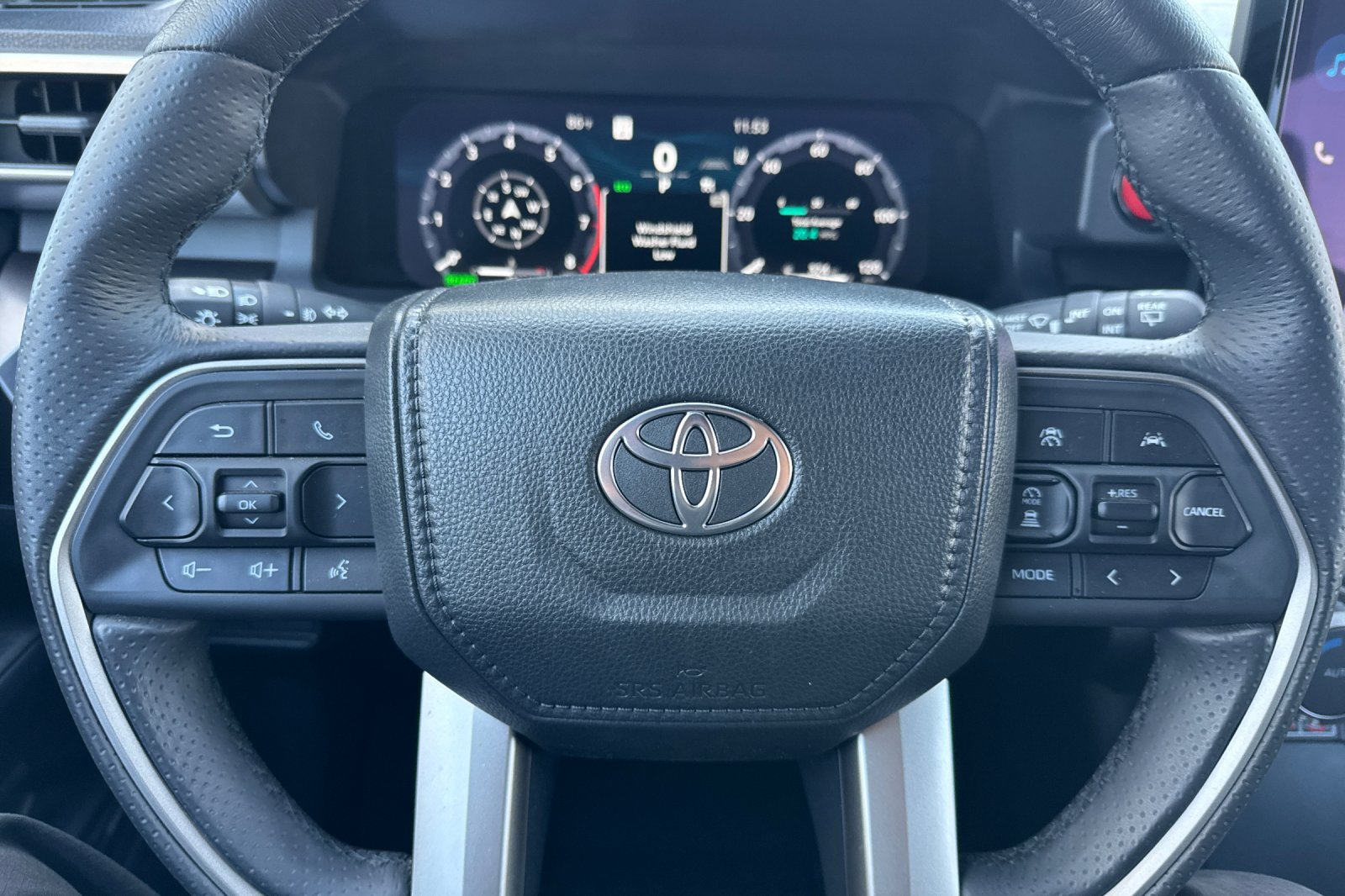 Used 2026 Toyota 4Runner TRD Off-Road Premium AWD/4WD image 29