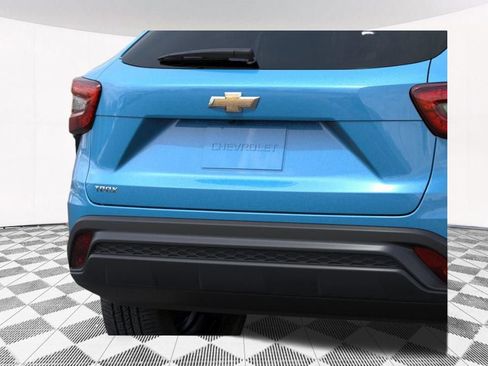 New 2026 Chevrolet Trax LS FWD image 22