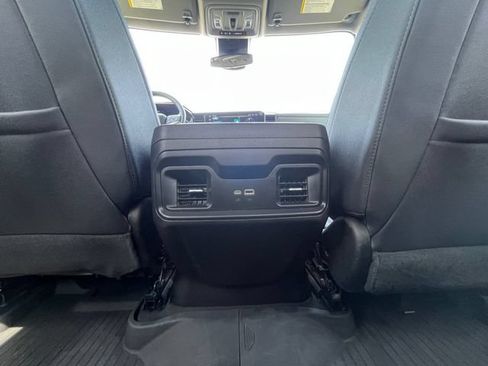 Used 2024 Chevrolet Silverado 1500 RST AWD/4WD image 30