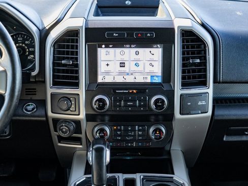 Used 2019 Ford F150 Lariat w/ Equipment Group 502A Luxury image 23