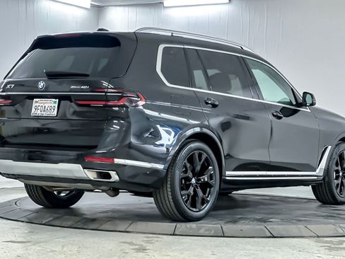 Used 2023 BMW X7 xDrive40i w/ Executive Package AWD/4WD image 2