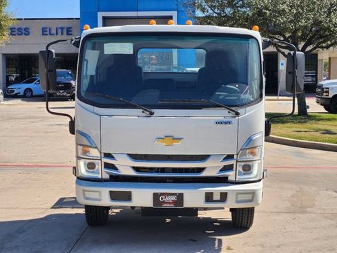New 2024 Chevrolet Low Cab Forward 5500XD RWD image 8