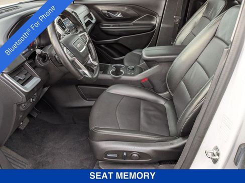 Certified 2024 GMC Terrain SLT image 15