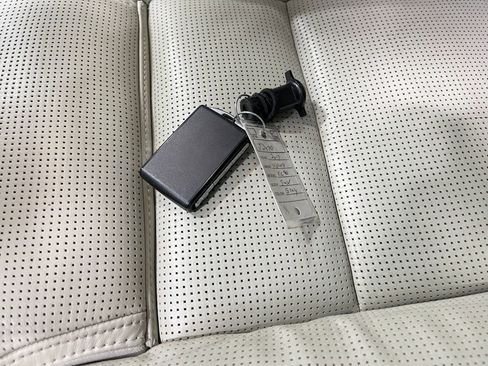 Used 2017 Volvo XC90 T6 Inscription w/ Vision Package image 39