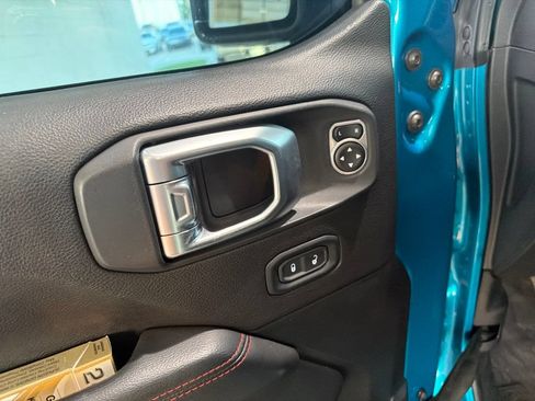 Used 2020 Jeep Wrangler Unlimited Rubicon AWD/4WD image 15