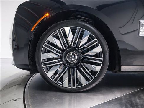 Used 2025 Rolls-Royce Ghost image 16