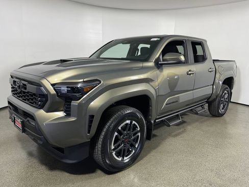 New 2026 Toyota Tacoma TRD Sport image 7