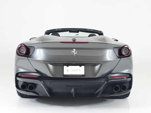 Certified 2023 Ferrari Portofino M RWD image 37