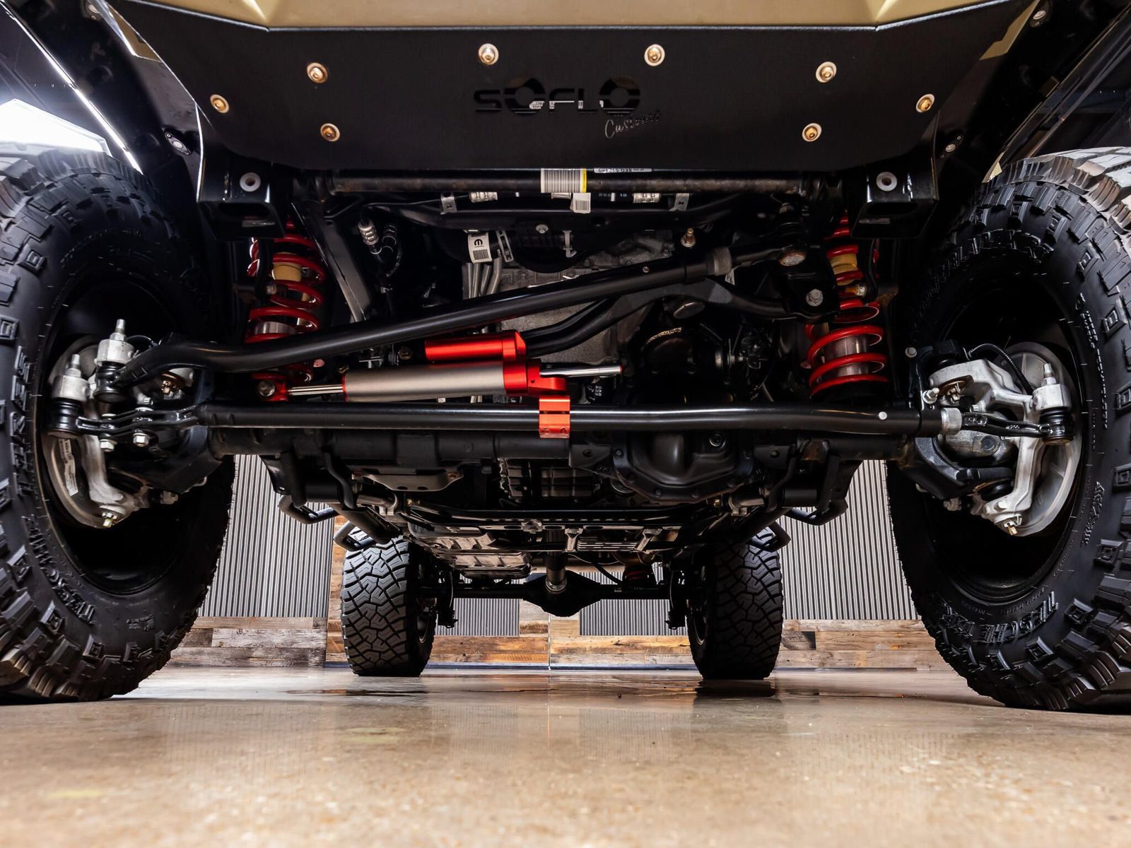 Used 2025 Jeep Wrangler Unlimited Sport AWD/4WD image 14