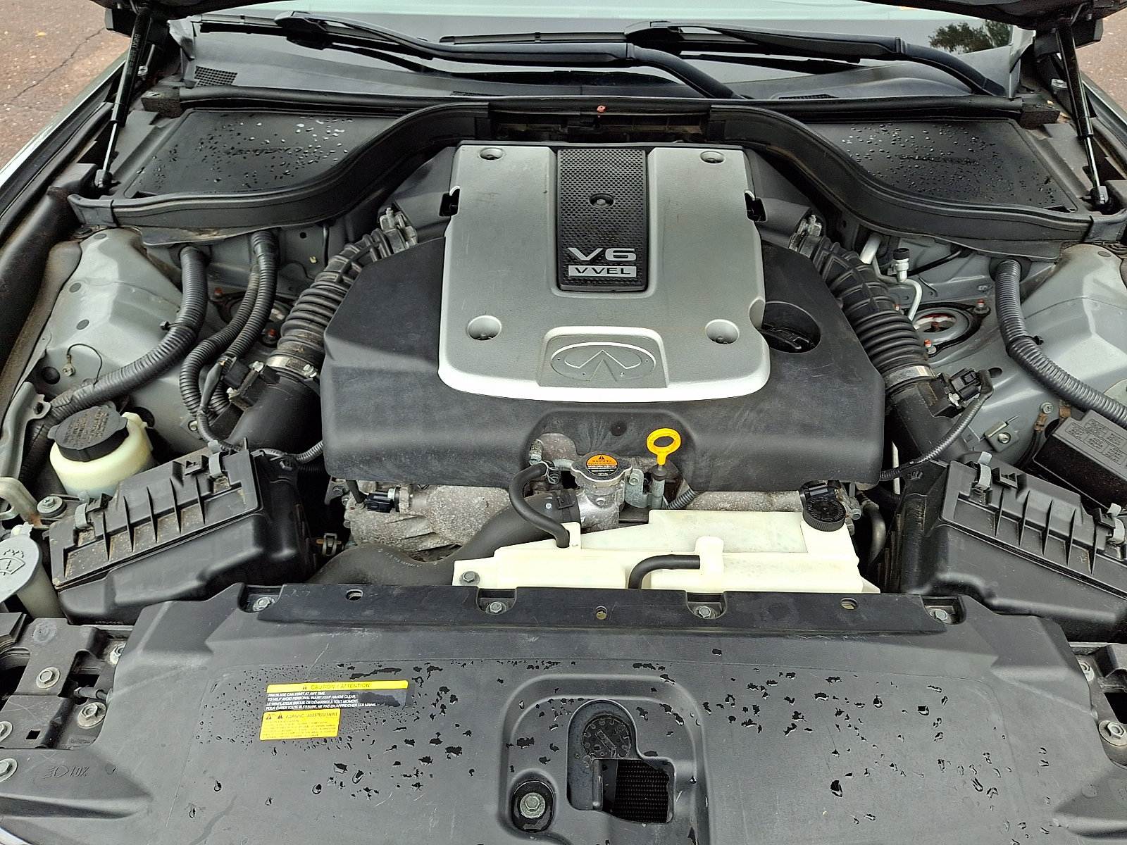 Used 2013 INFINITI G37 Convertible w/ Premium Pkg RWD image 27