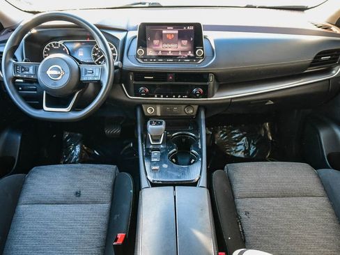 Used 2023 Nissan Rogue SV image 13